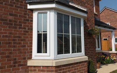 Liniar Casement Windows